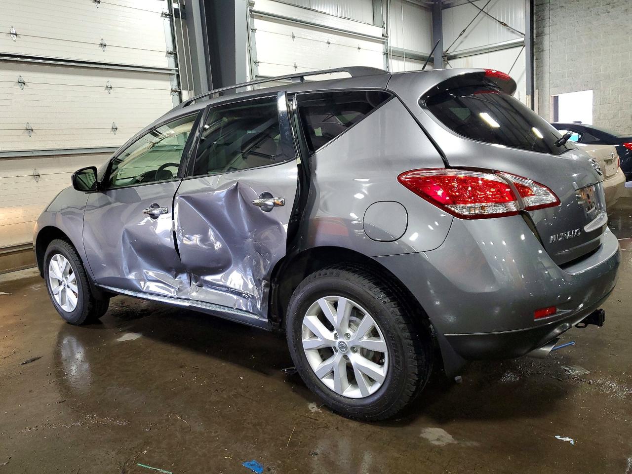 Nissan Murano Sv