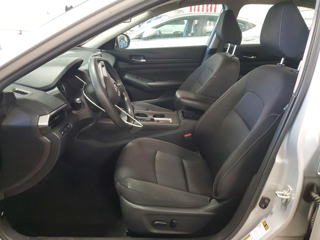 Nissan Altima S