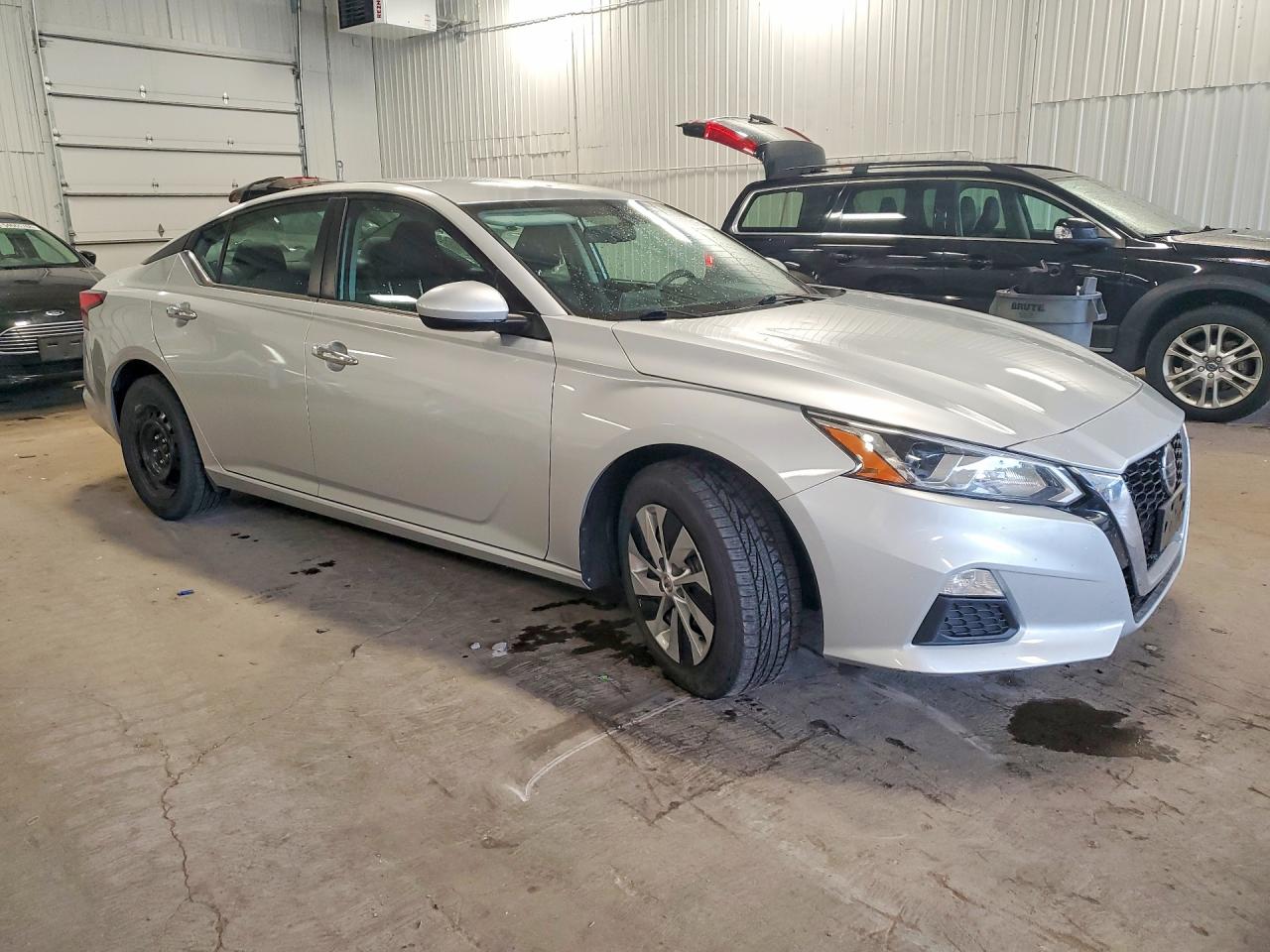 Nissan Altima S