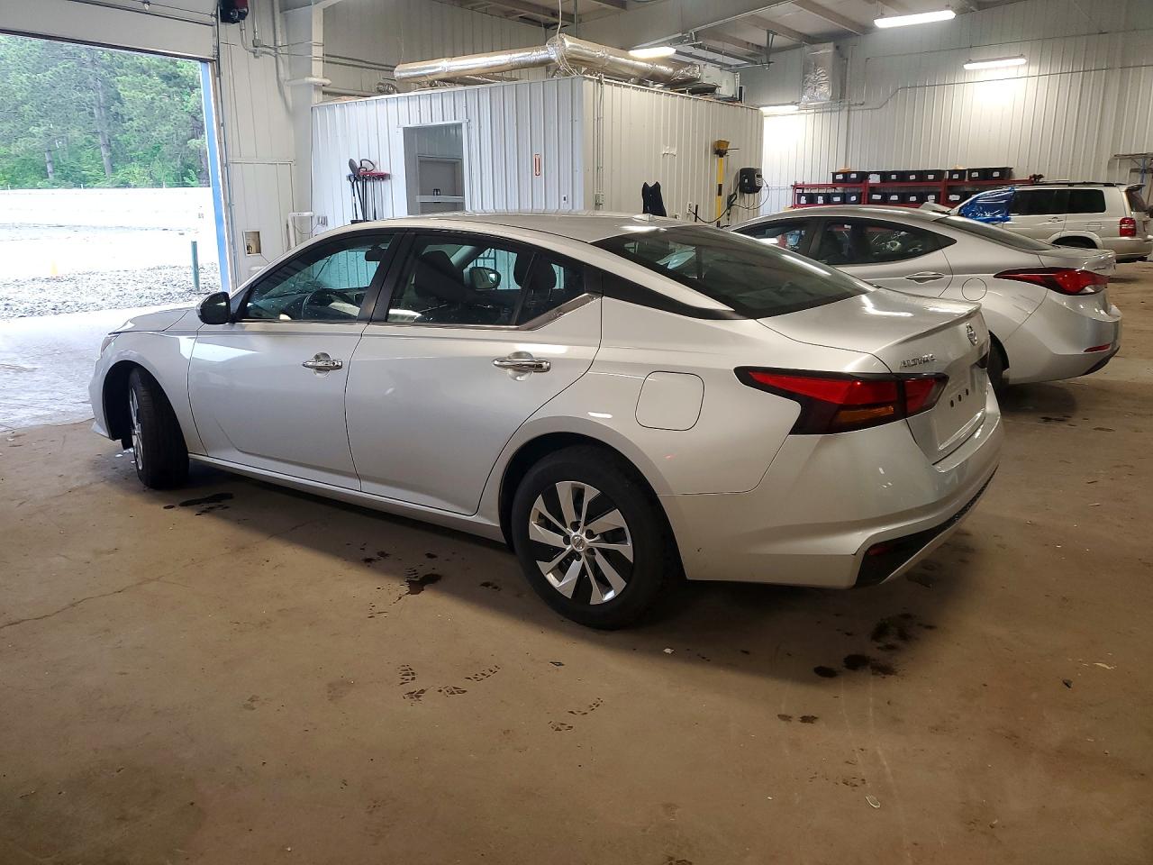Nissan Altima S
