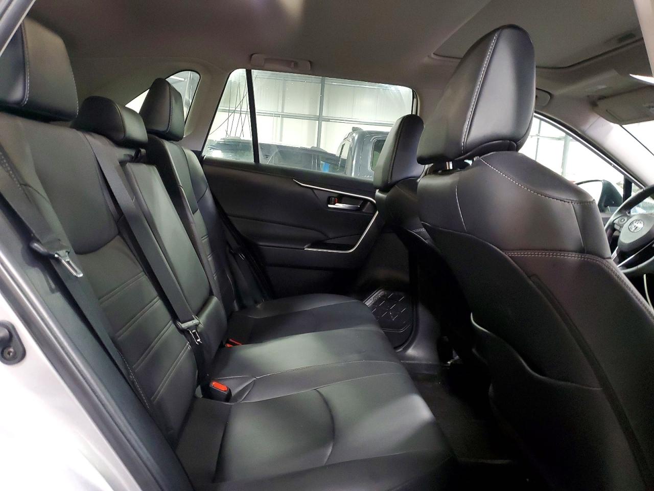 Toyota RAV4 Xle Premium