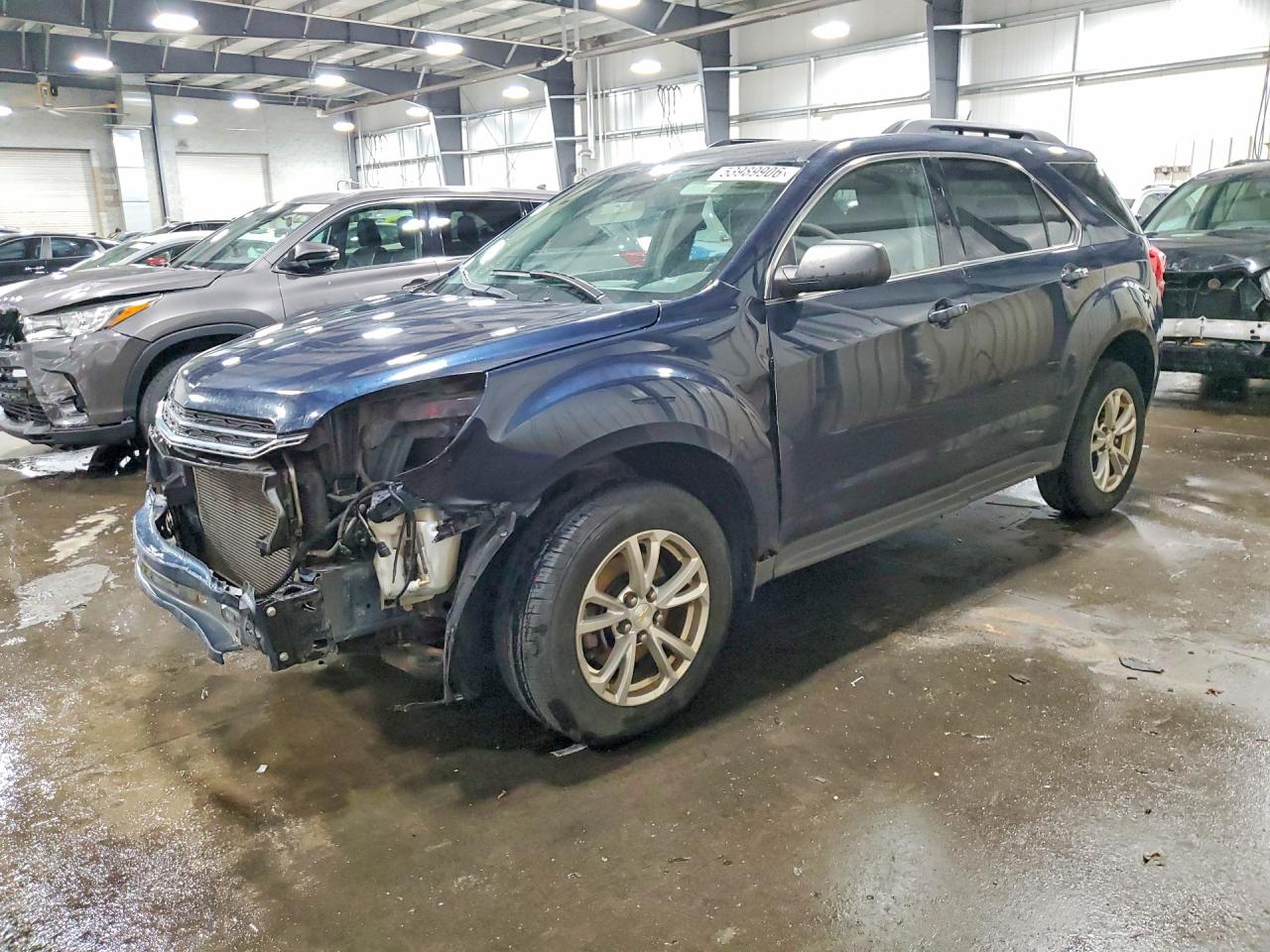 Salvage Chevrolet Equinox Image