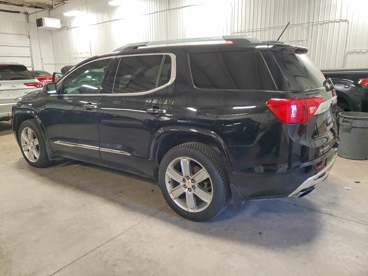 GMC Acadia Denali