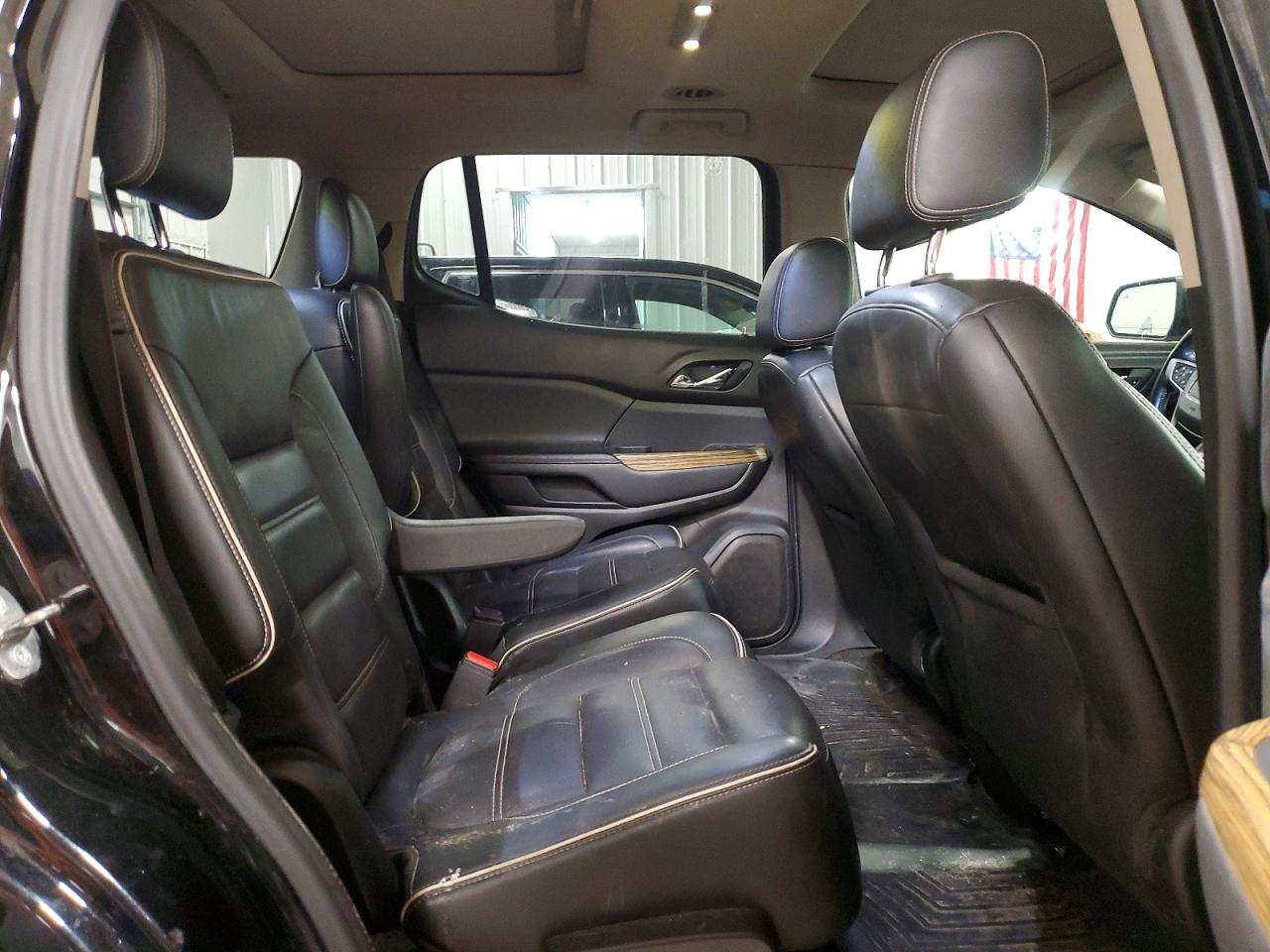 GMC Acadia Denali