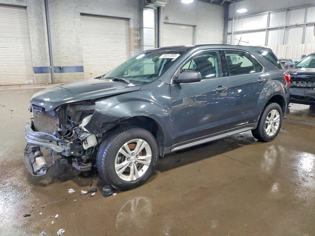 Salvage Chevrolet Equinox Image