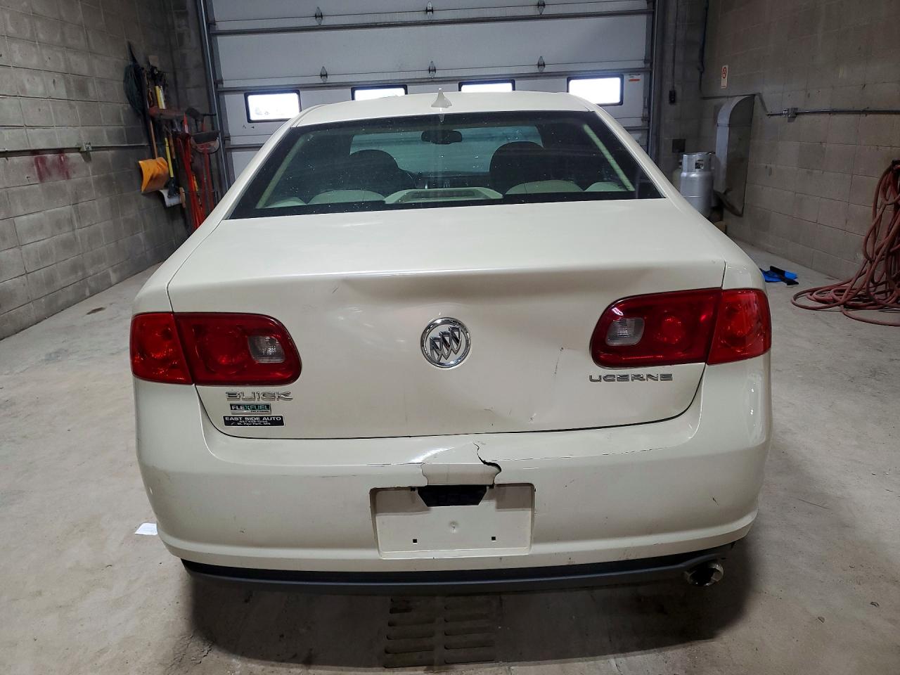 Buick Lucerne Cx