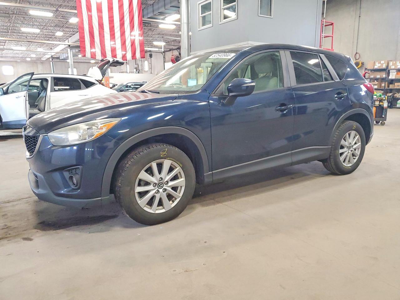 Salvage Mazda Cx Image