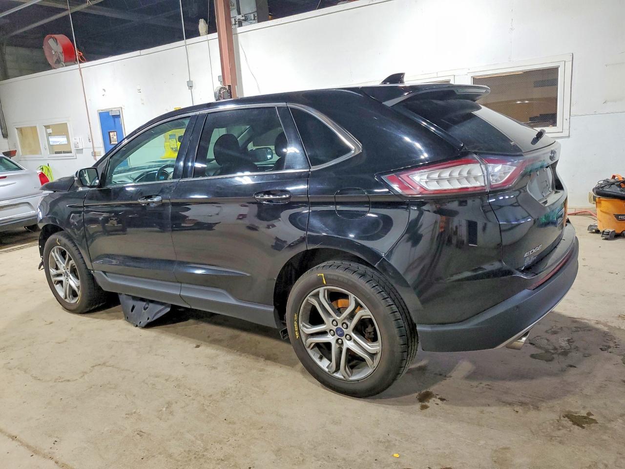 Ford Edge Titanium