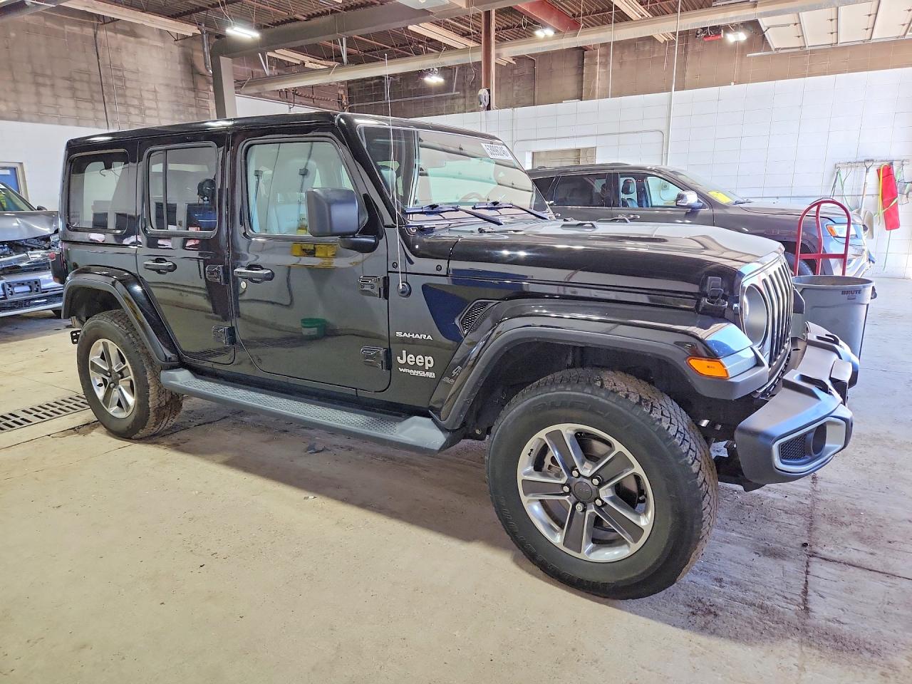 Jeep Wrangler Sahara