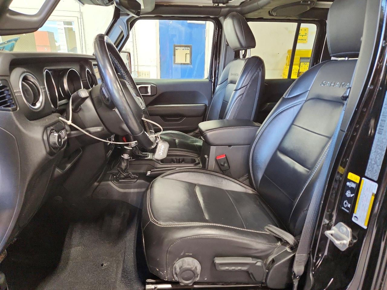 Jeep Wrangler Sahara