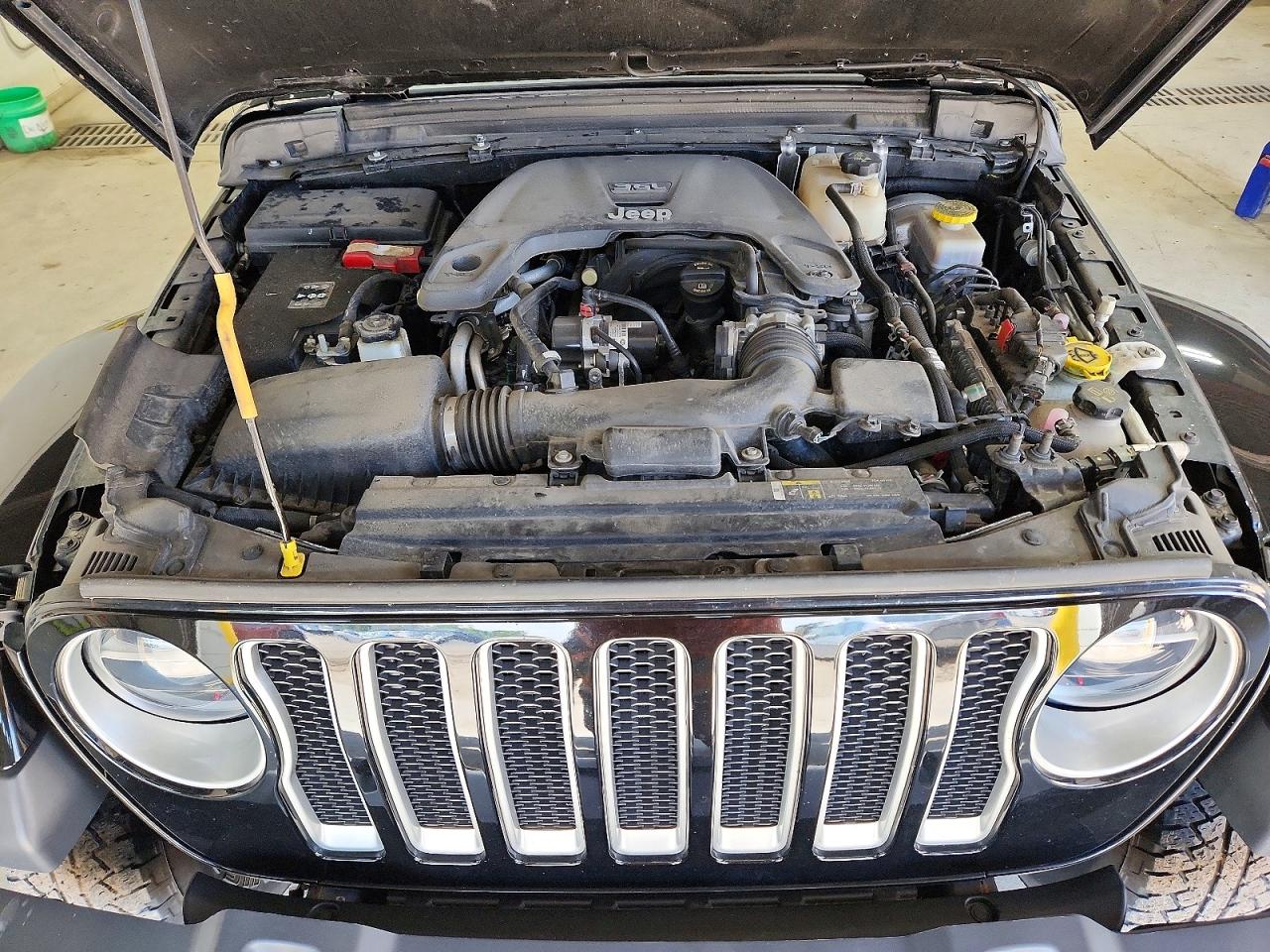 Jeep Wrangler Sahara