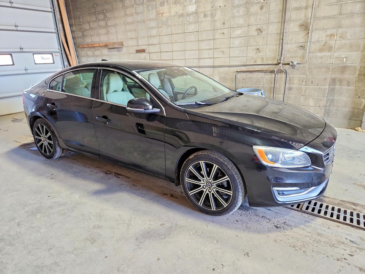 Volvo S60 Platinum