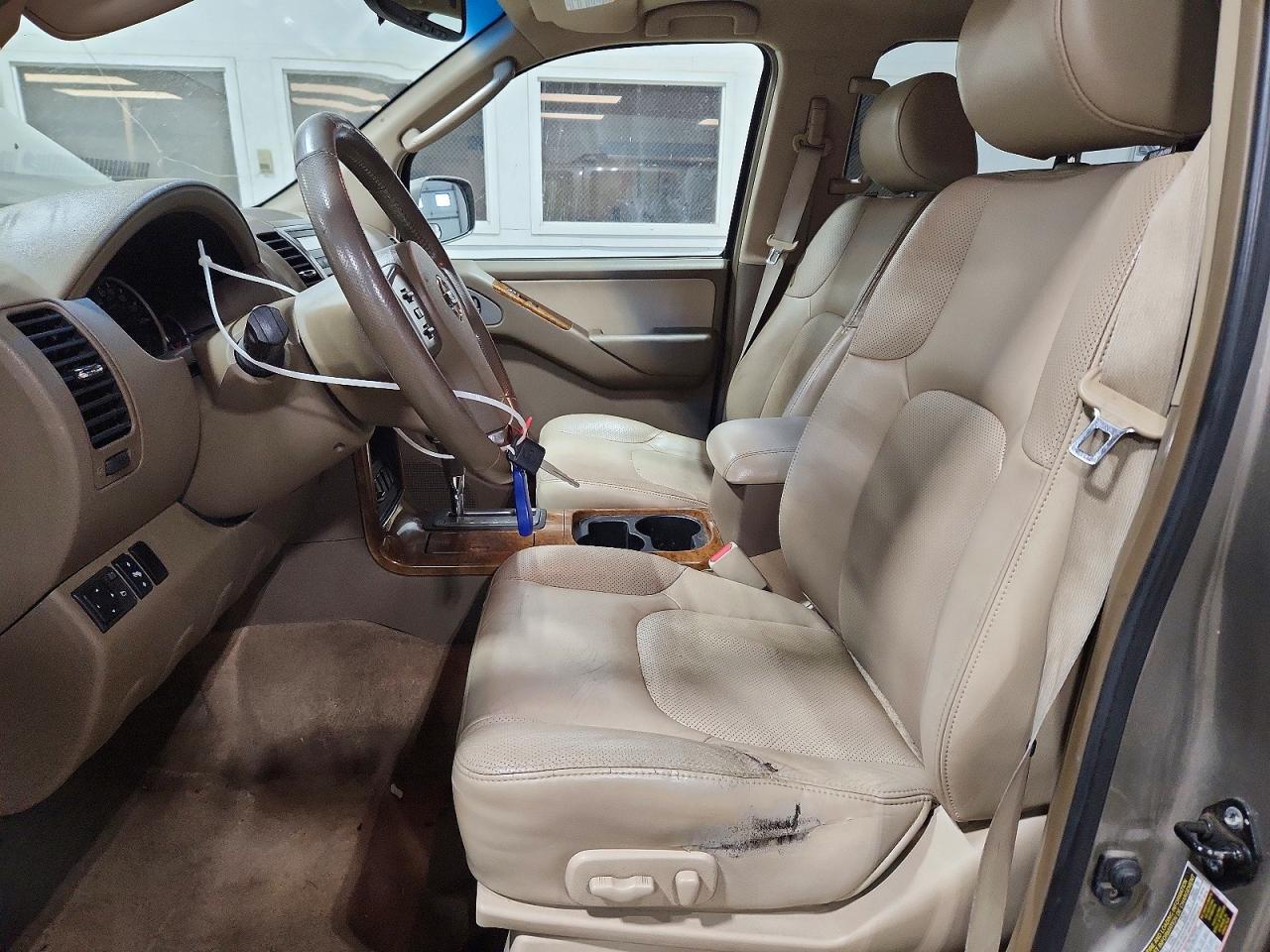 Nissan Pathfinder S