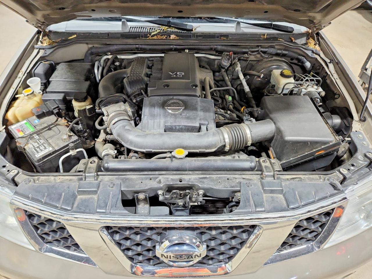 Nissan Pathfinder S