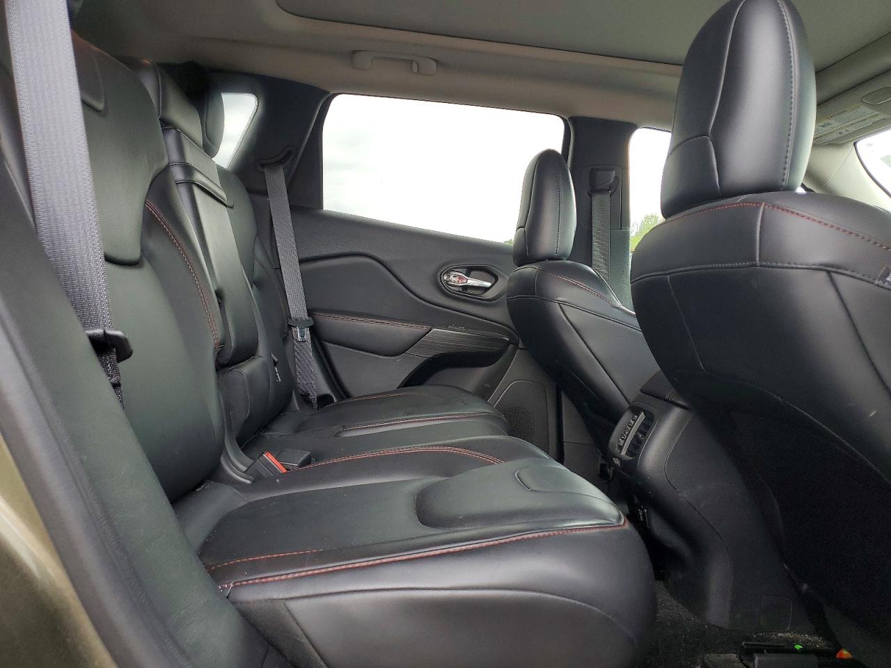Jeep Cherokee Trailhawk