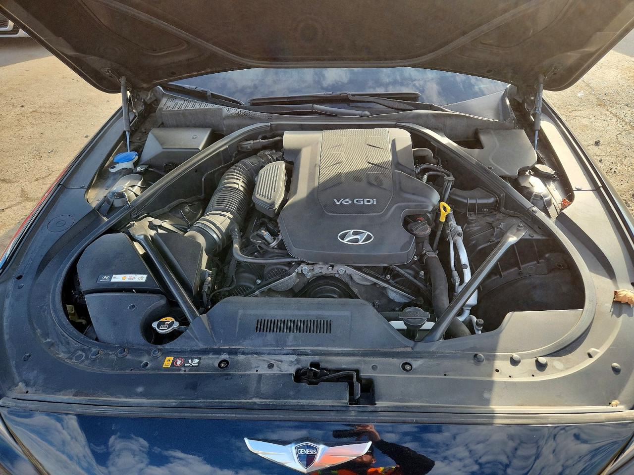 Hyundai Genesis 3.8l