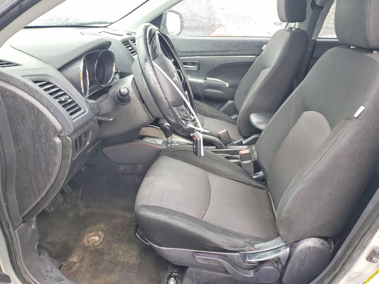 Mitsubishi Outlander Se