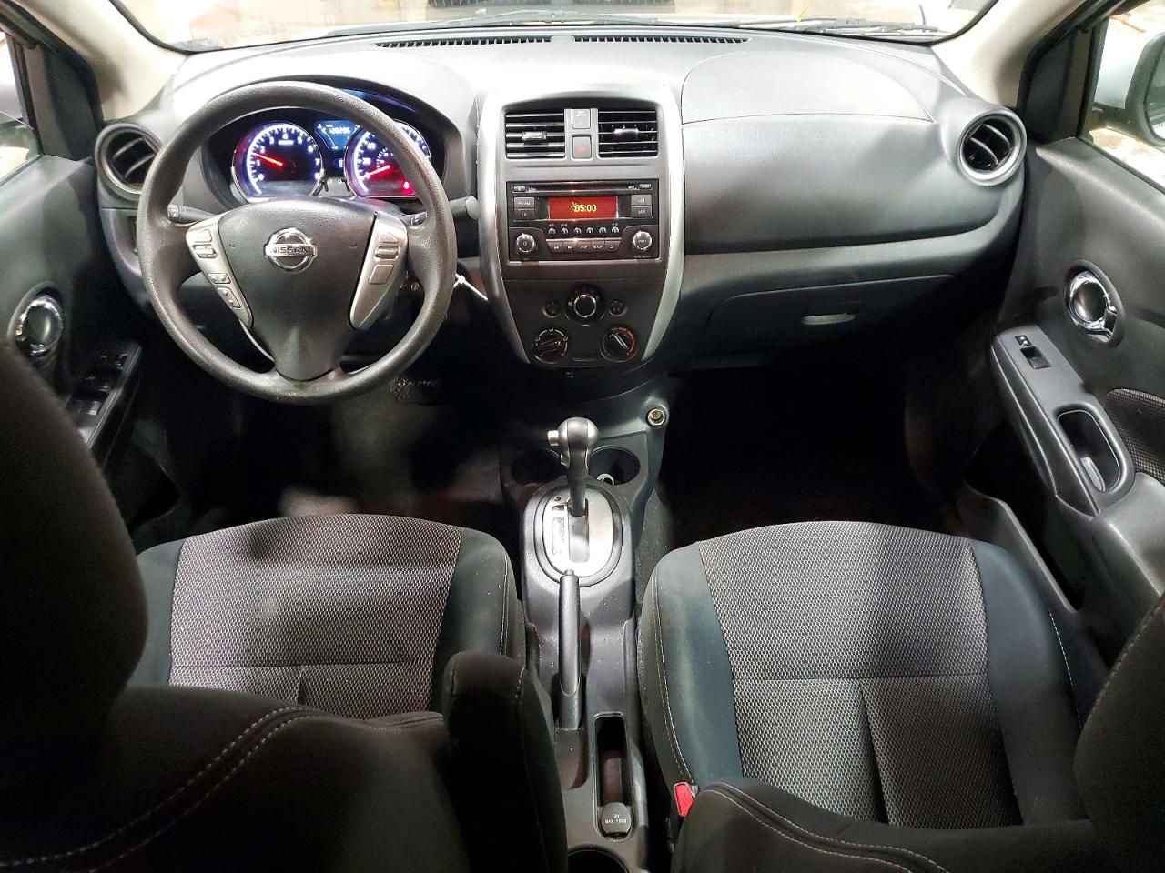 Nissan Versa