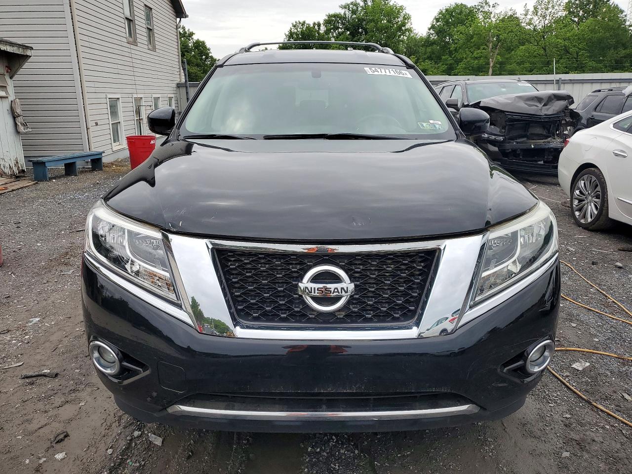 Nissan Pathfinder S