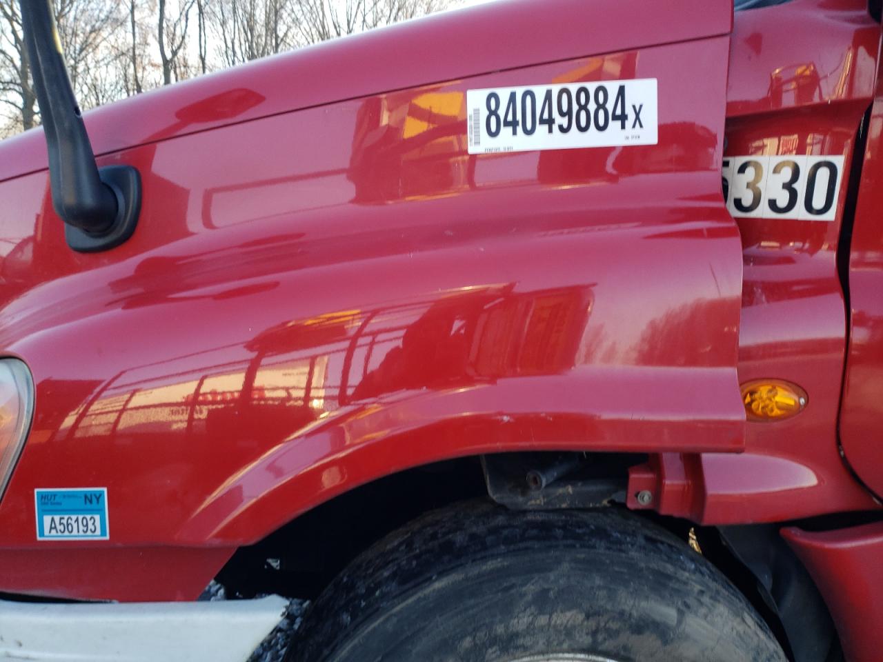 Freigliner Cascadia 125