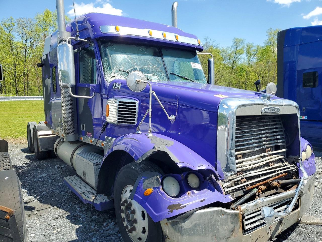 Salvage Freightliner Conventional Image