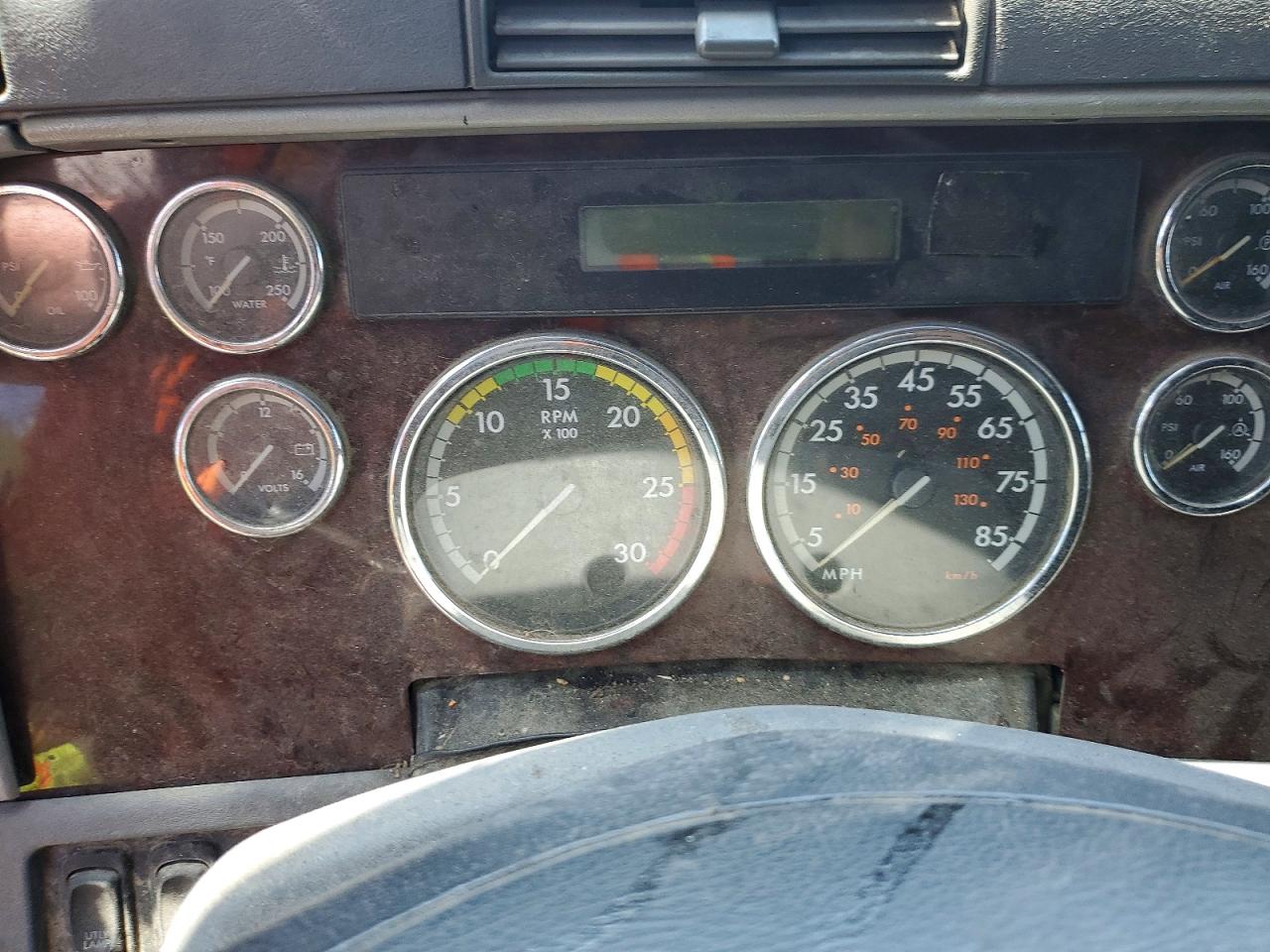 Freightliner Conventional