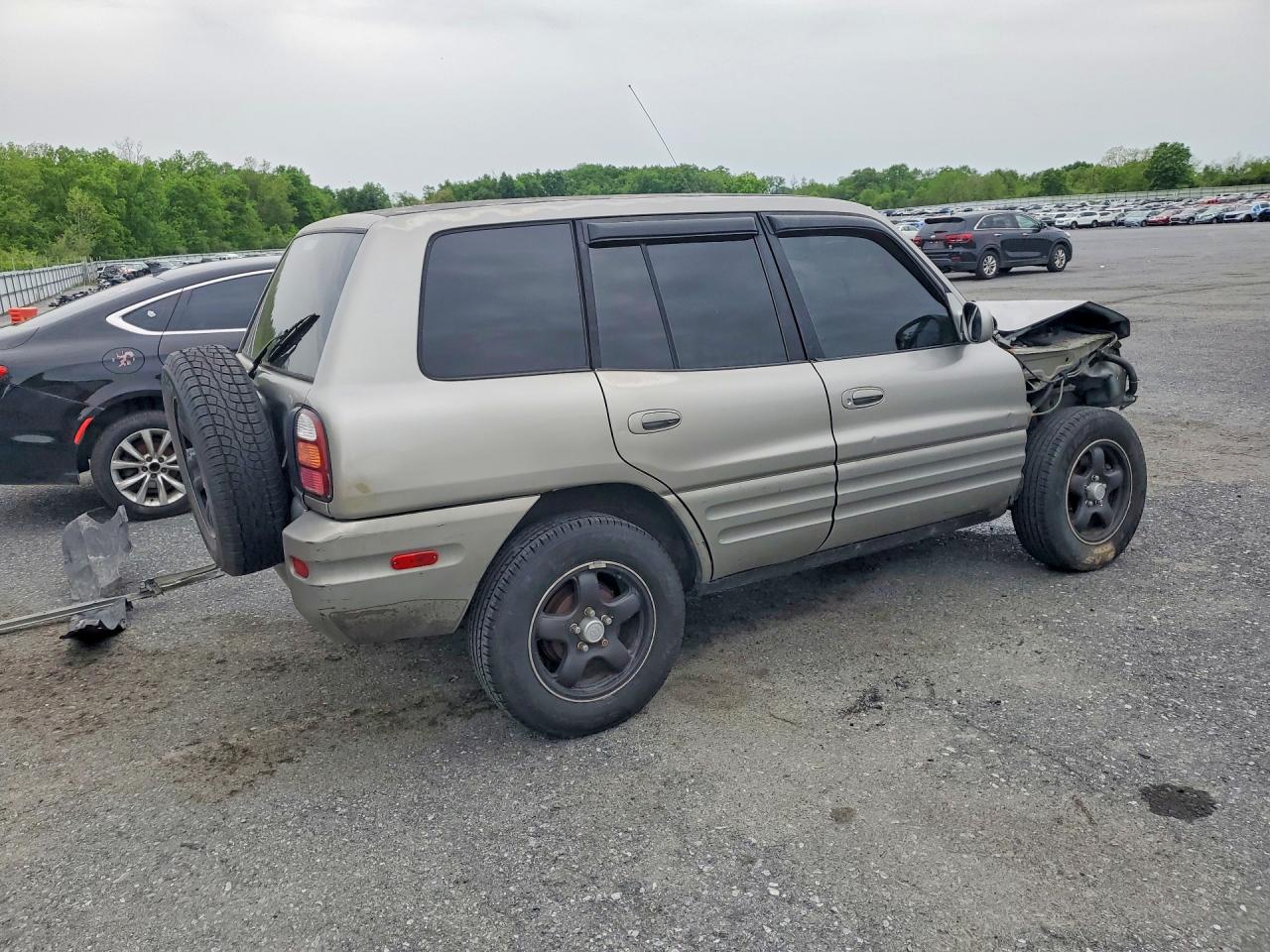 Toyota RAV4 Base