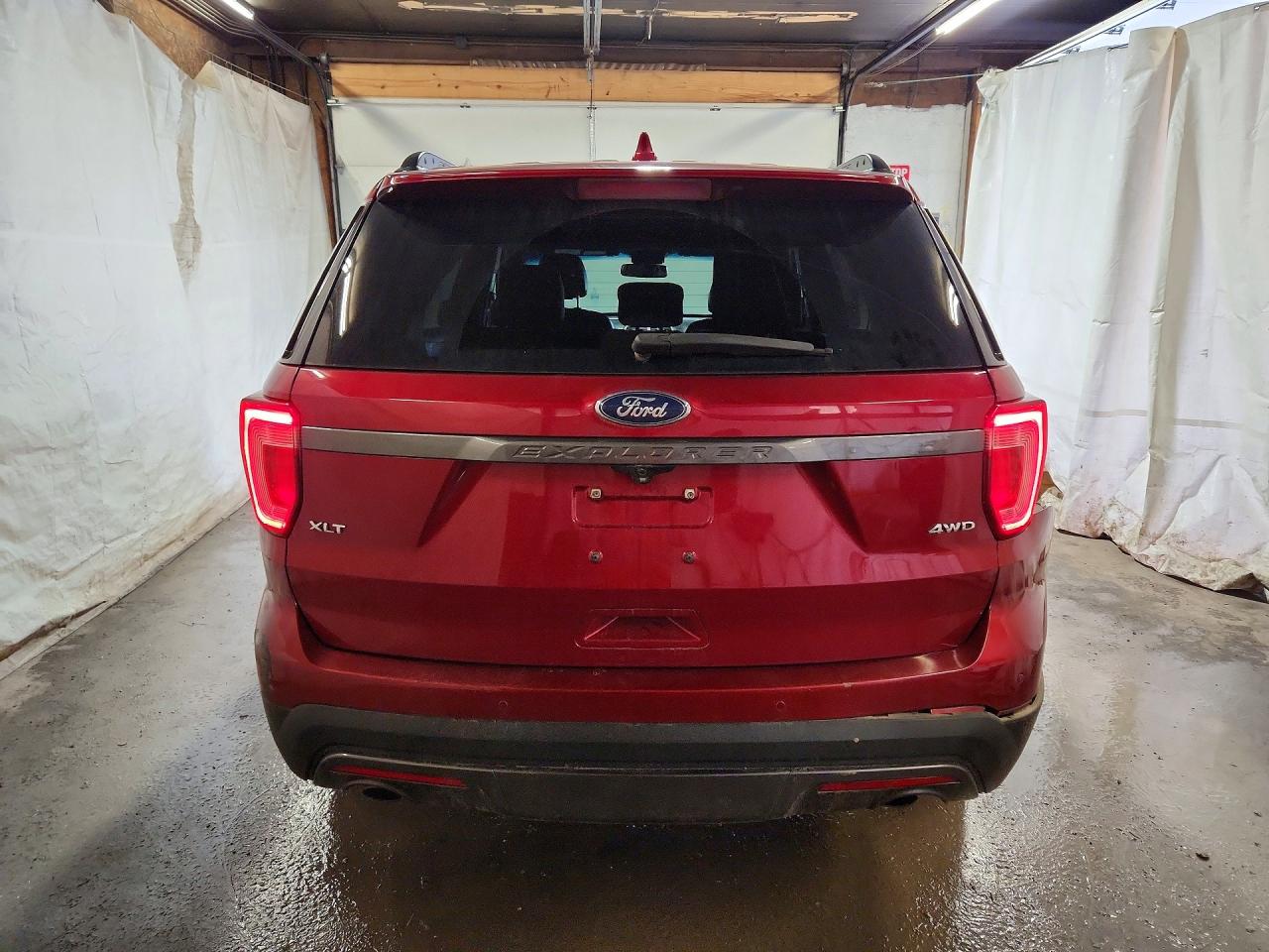 Ford Explorer Xlt