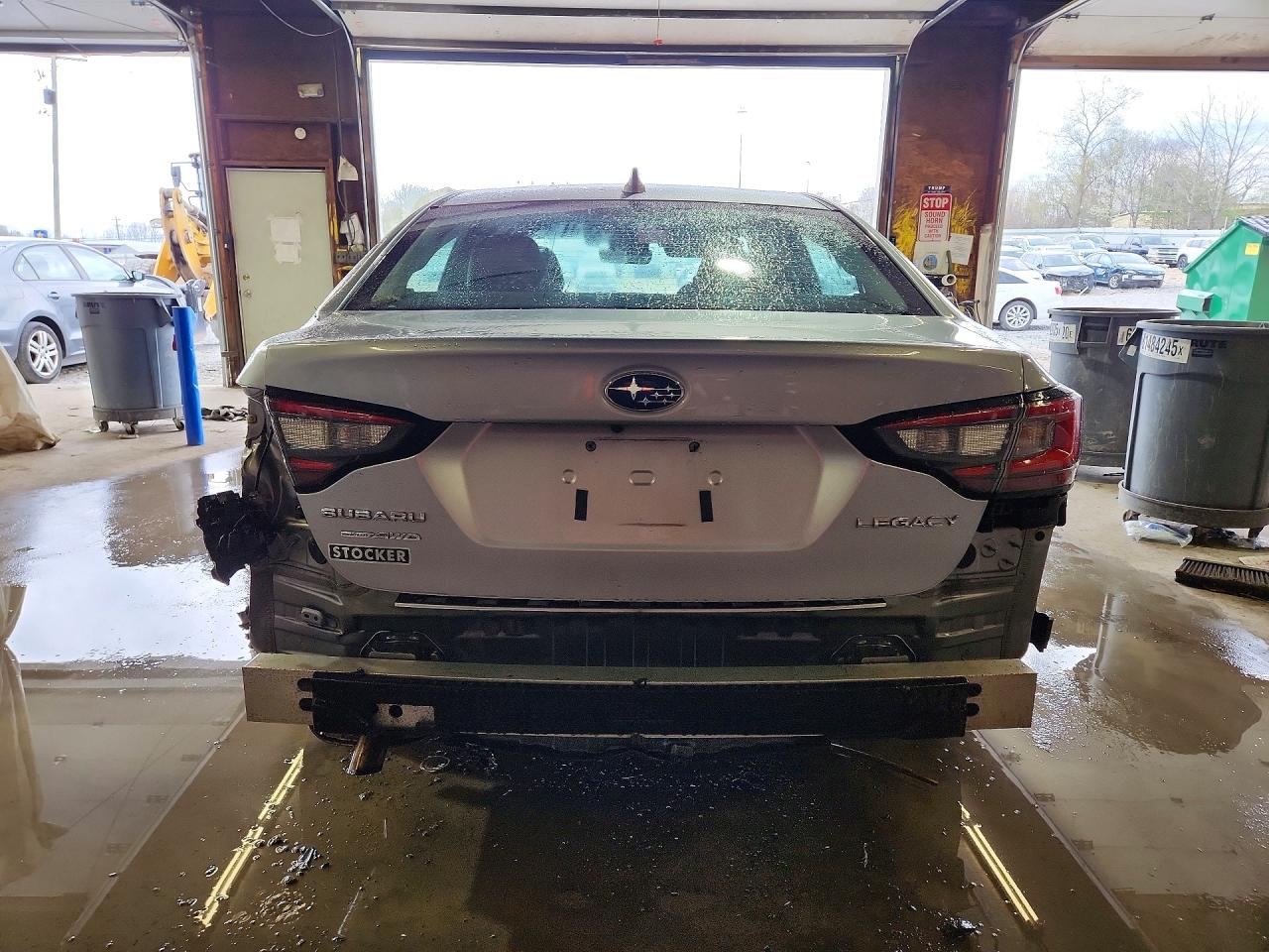 Subaru Legacy Premium