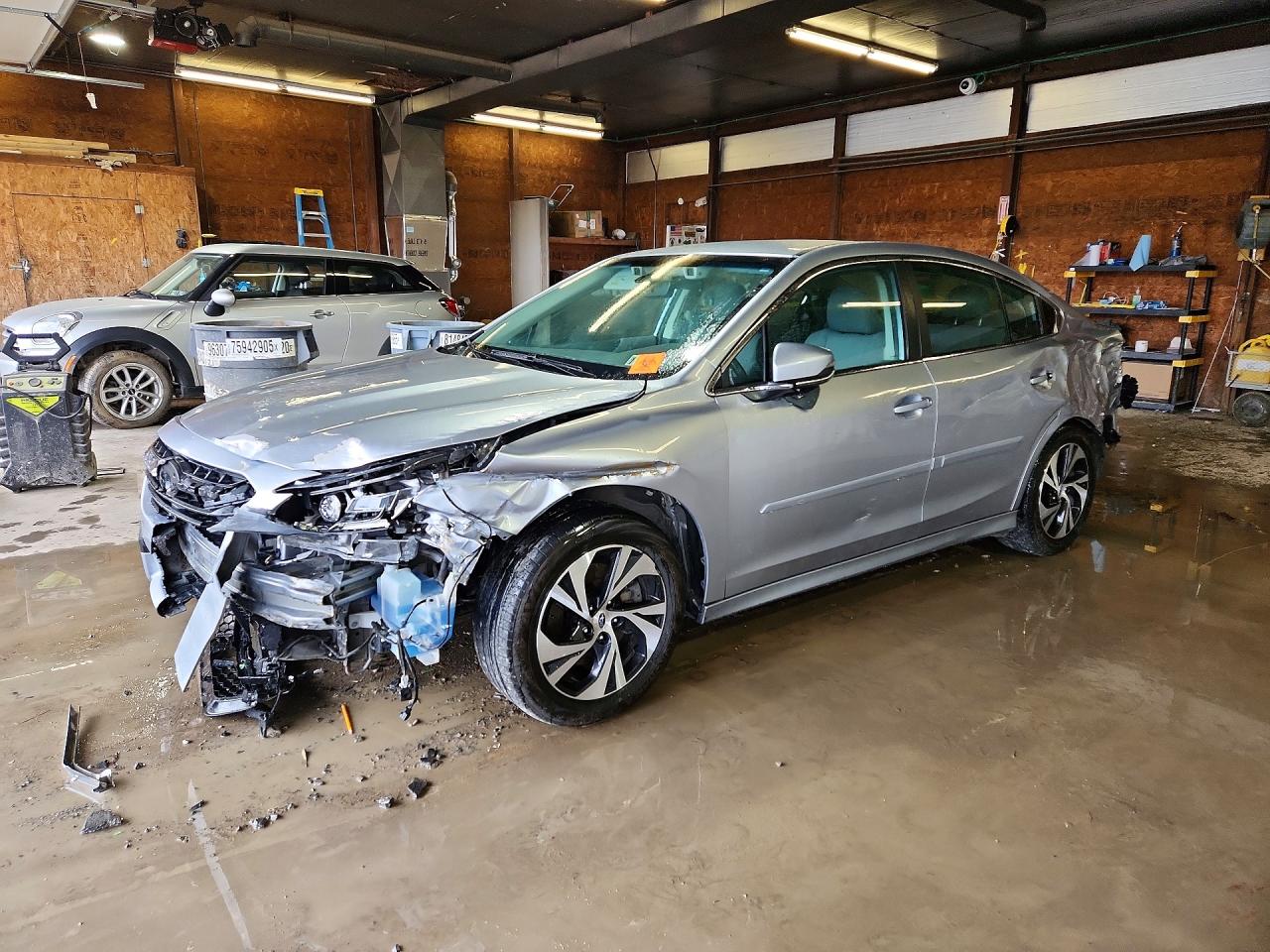 Salvage Subaru Legacy Image