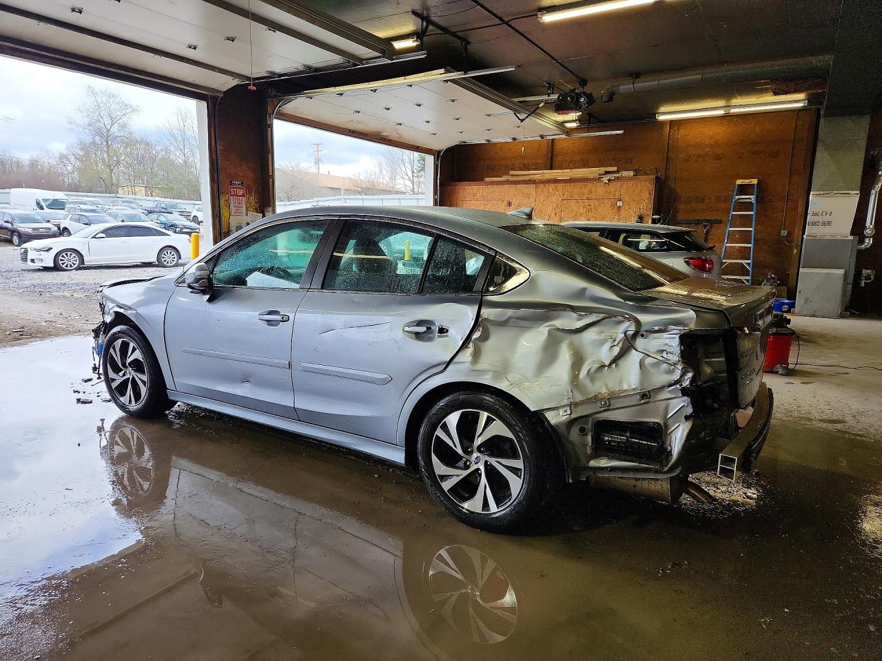 Subaru Legacy Premium