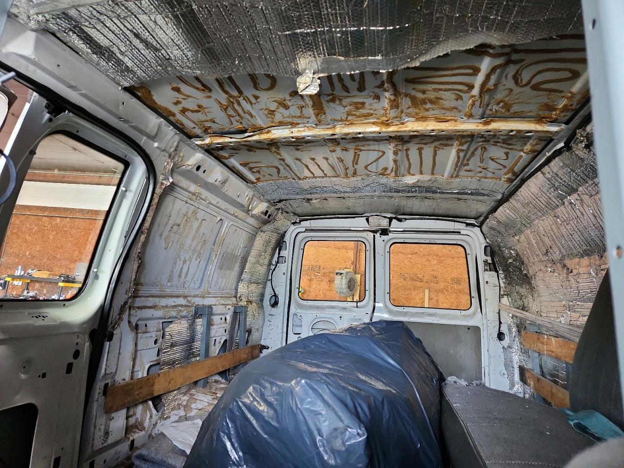 Ford Econoline E250 Van