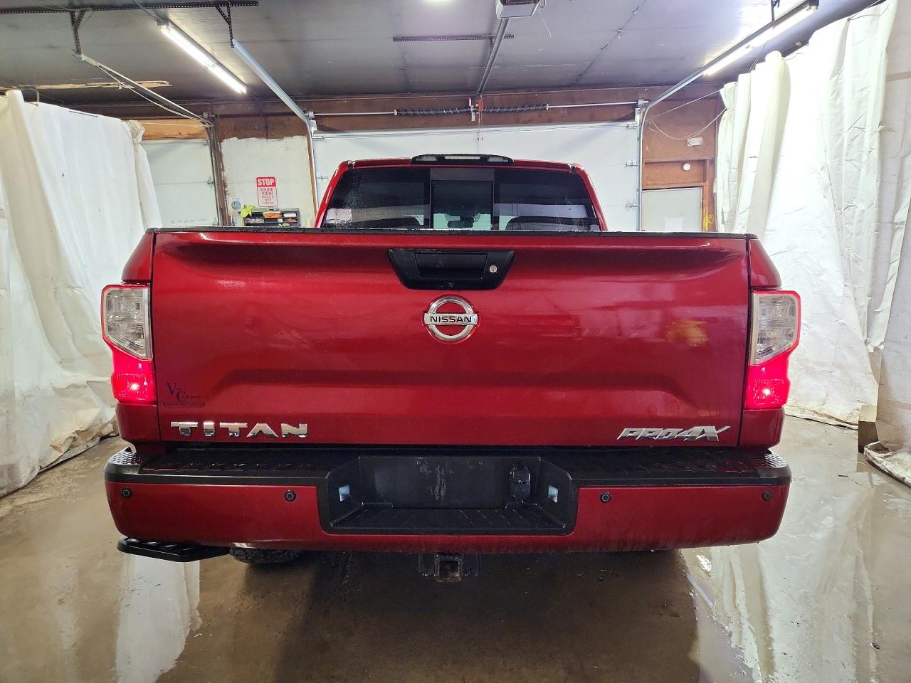 Nissan Titan Pro-4x