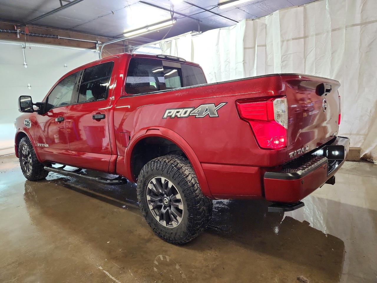 Nissan Titan Pro-4x