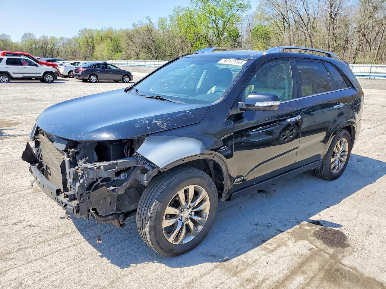 Salvage Kia Sorento Image