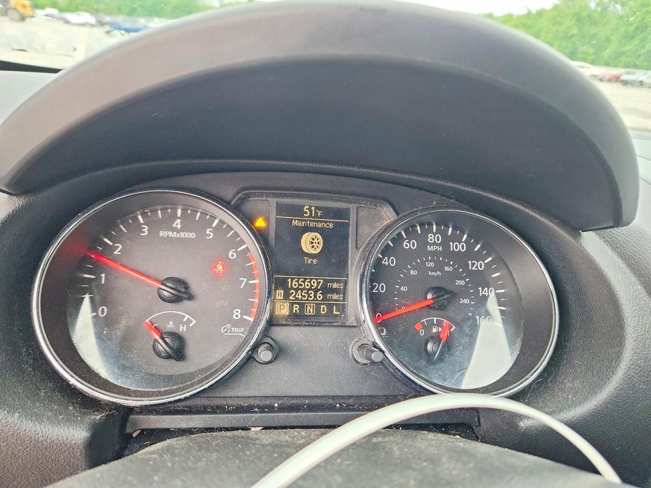 Nissan Rogue S