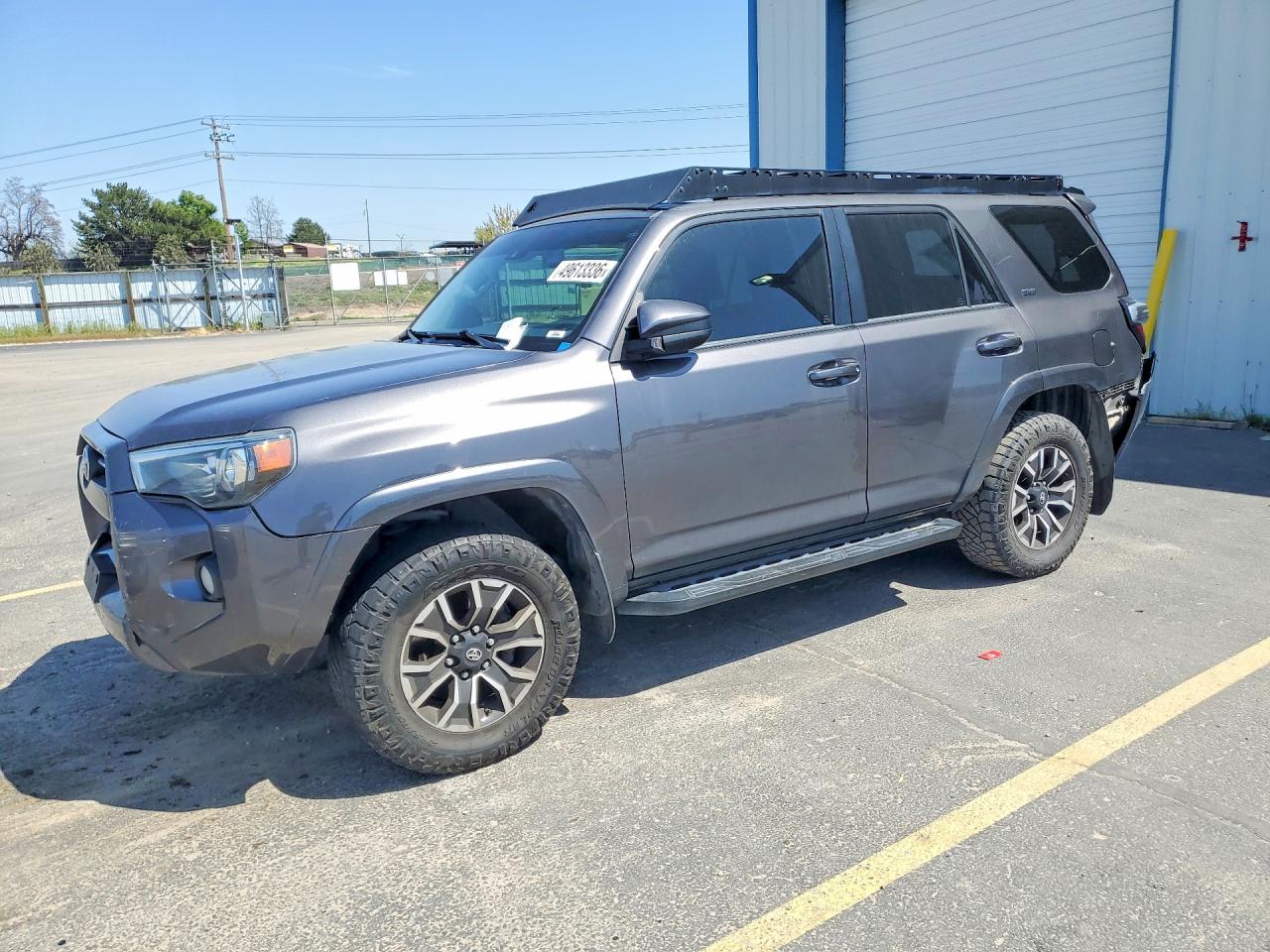Salvage Toyota 4Runner Image