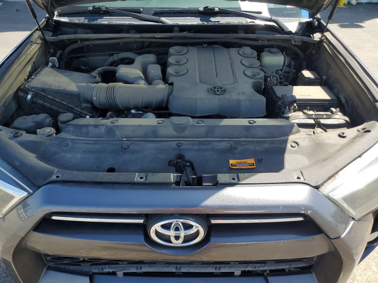 Toyota 4Runner Sr5
