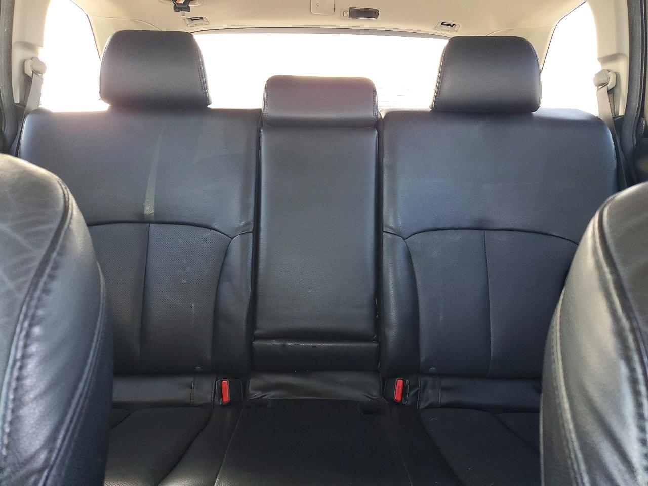 Subaru Outback 3.6r Limited