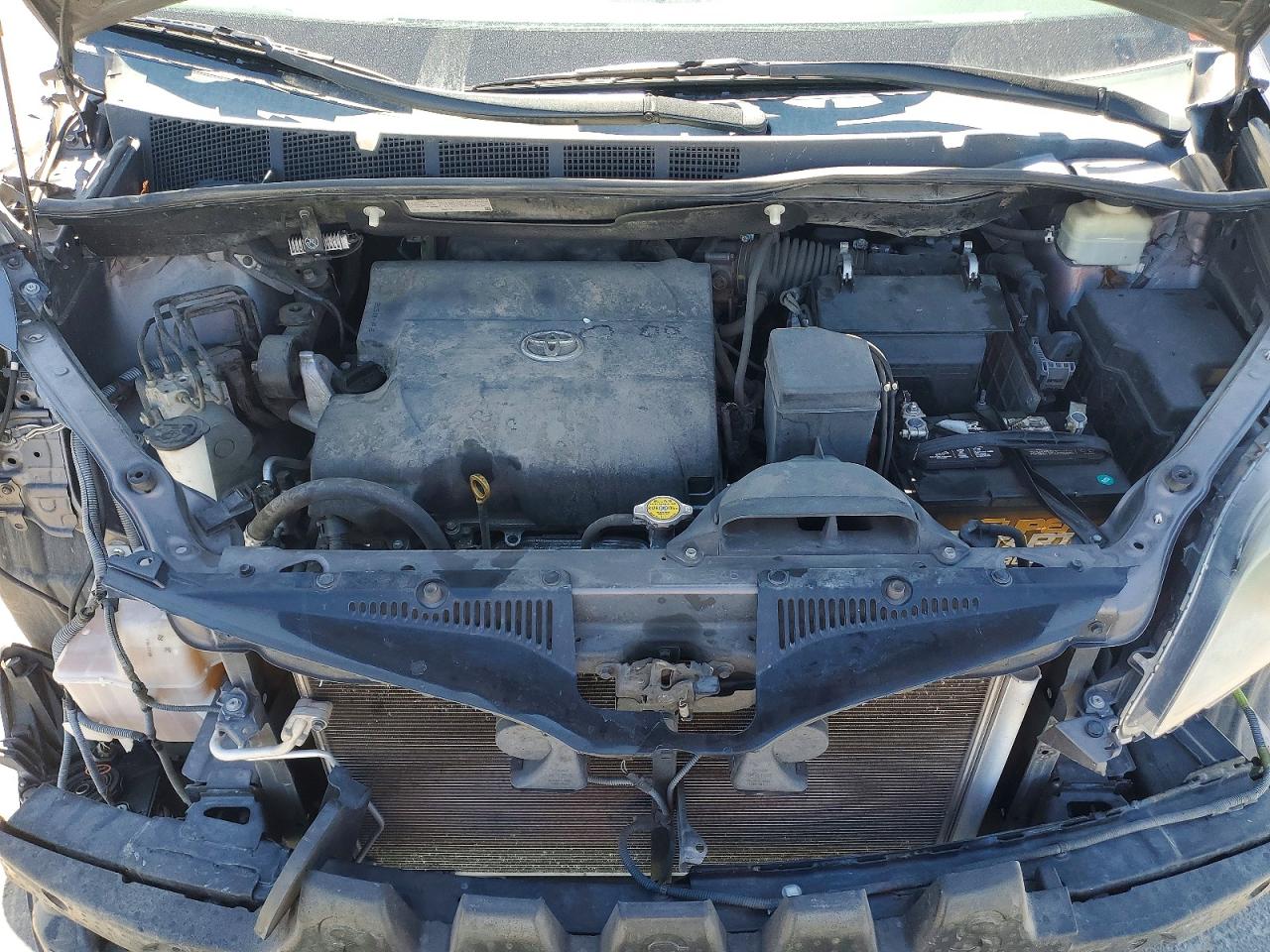 Toyota Sienna Sport