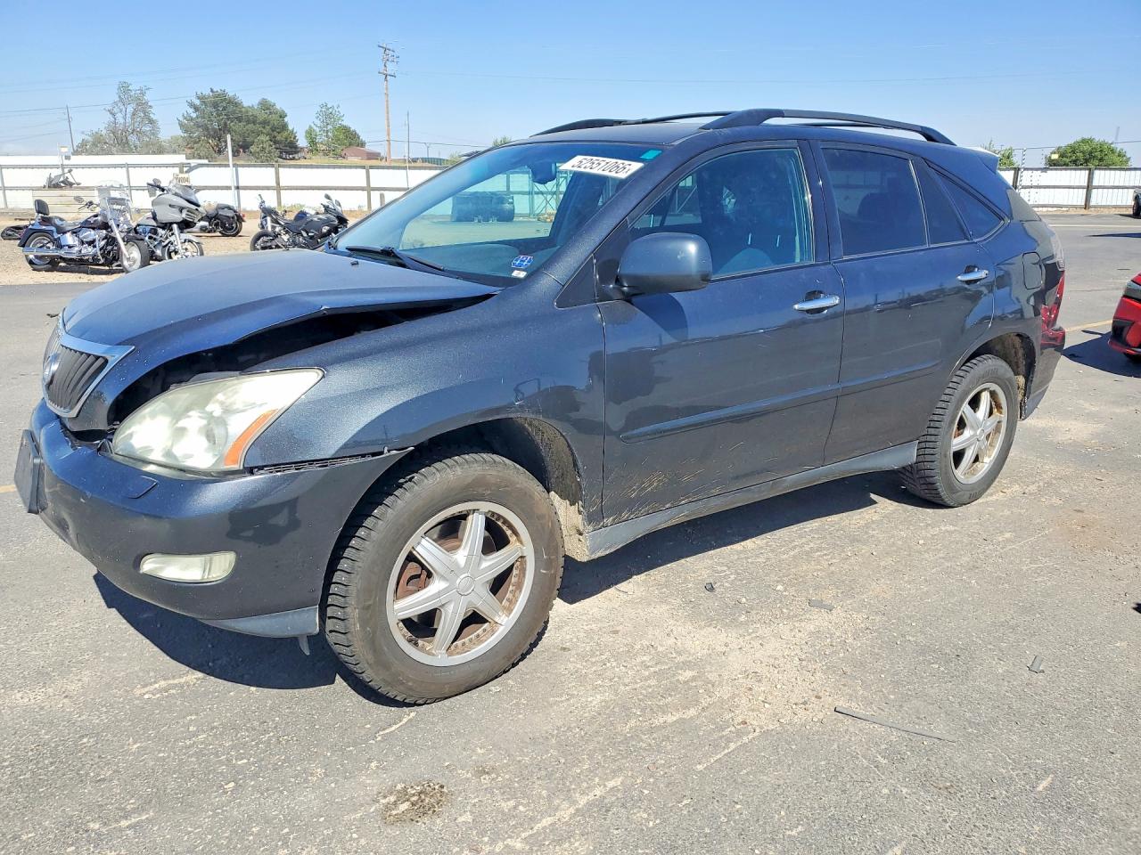 Salvage Lexus RX Image