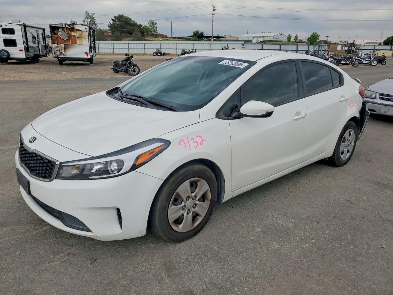 Salvage Kia Forte Image