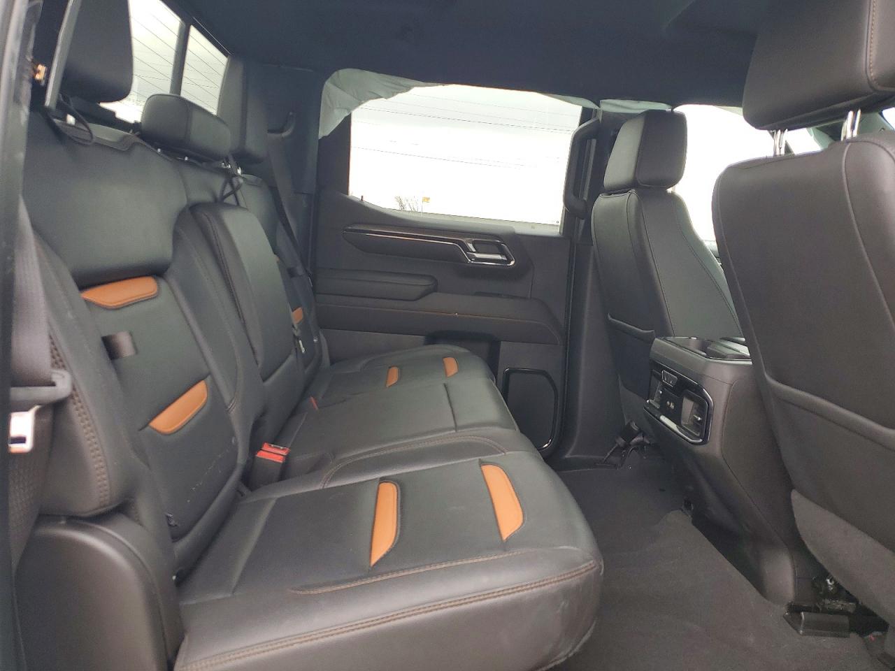 GMC Sierra K1500 At4