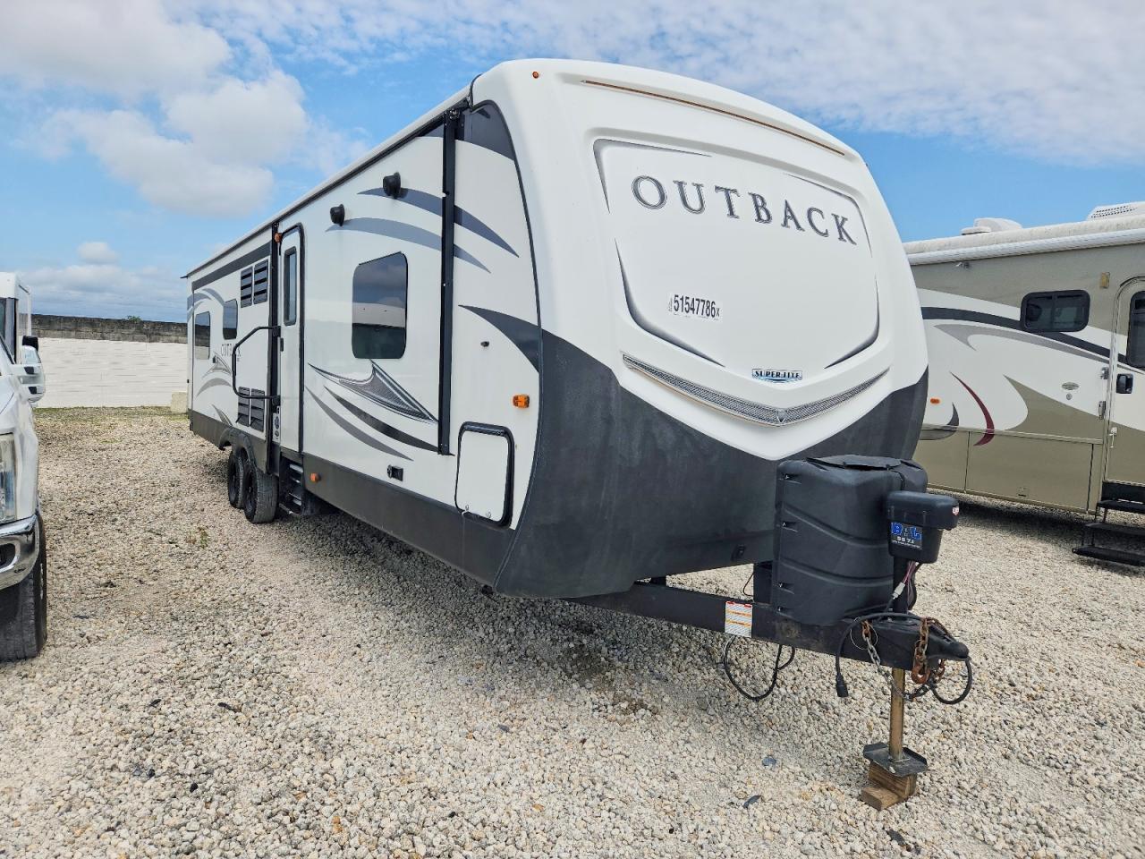 Salvage Outback Recreation Image
