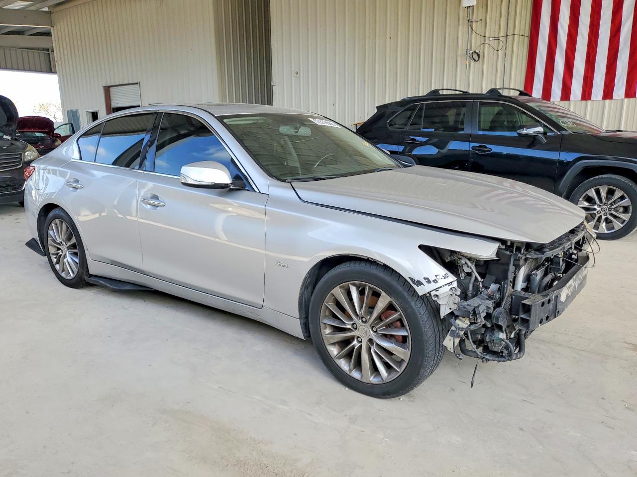 INFINITI Q50 3.0t L 3.0t Luxe