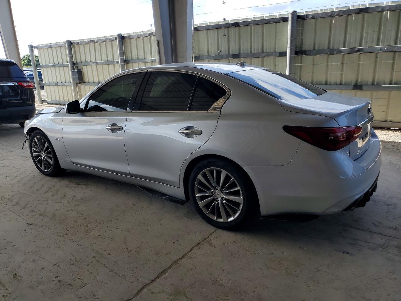 INFINITI Q50 3.0t L 3.0t Luxe