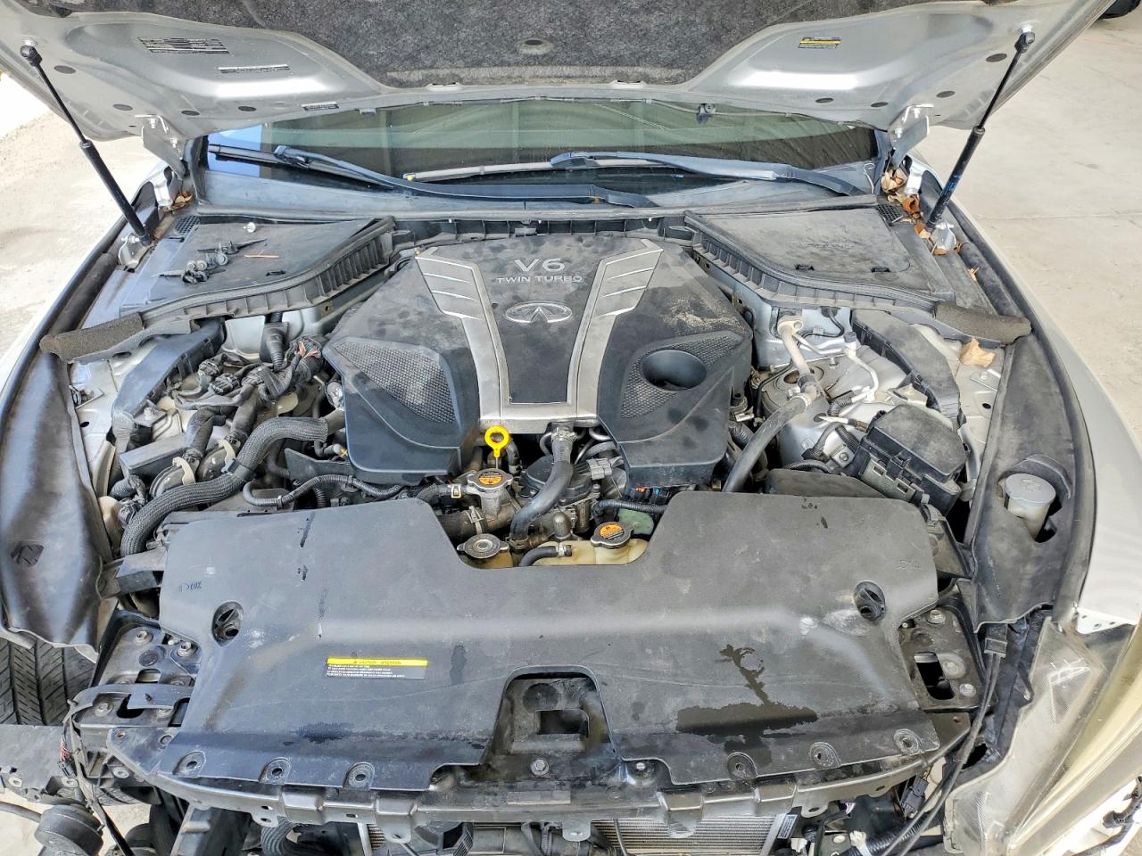 INFINITI Q50 3.0t L 3.0t Luxe