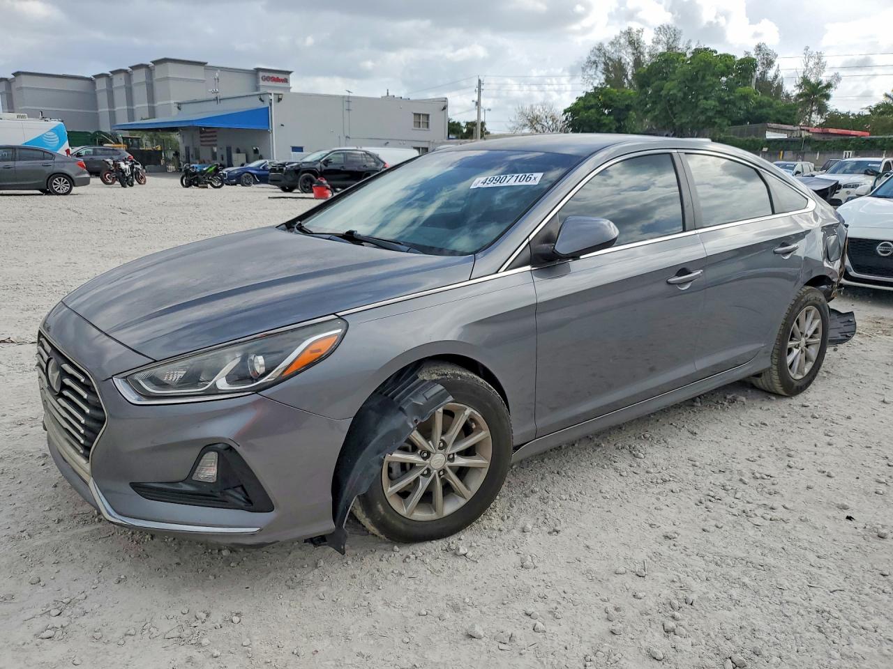 Salvage Hyundai SONATA Image
