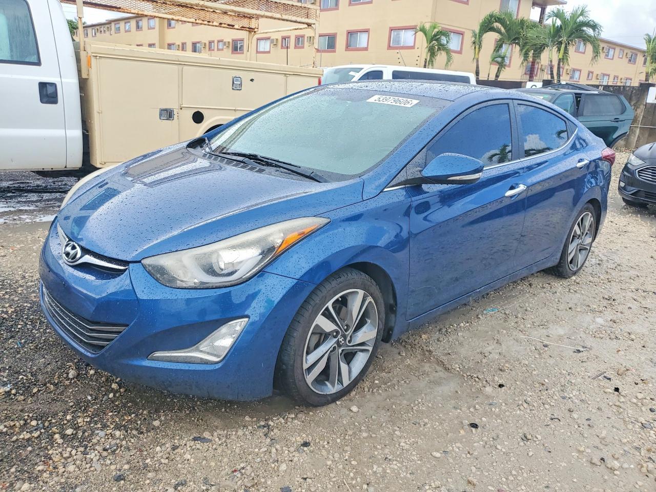Salvage Hyundai ELANTRA Image