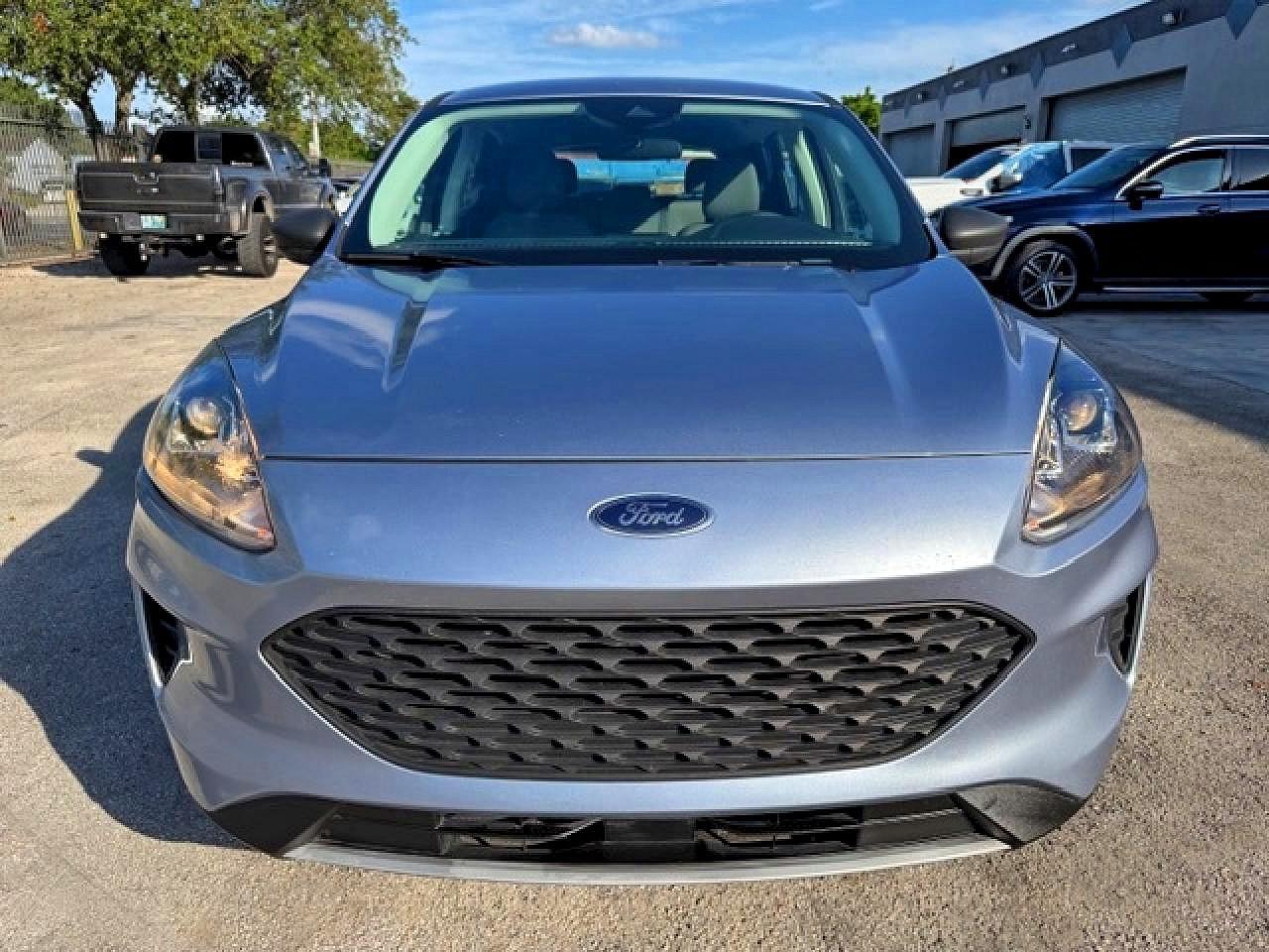 Ford Escape S